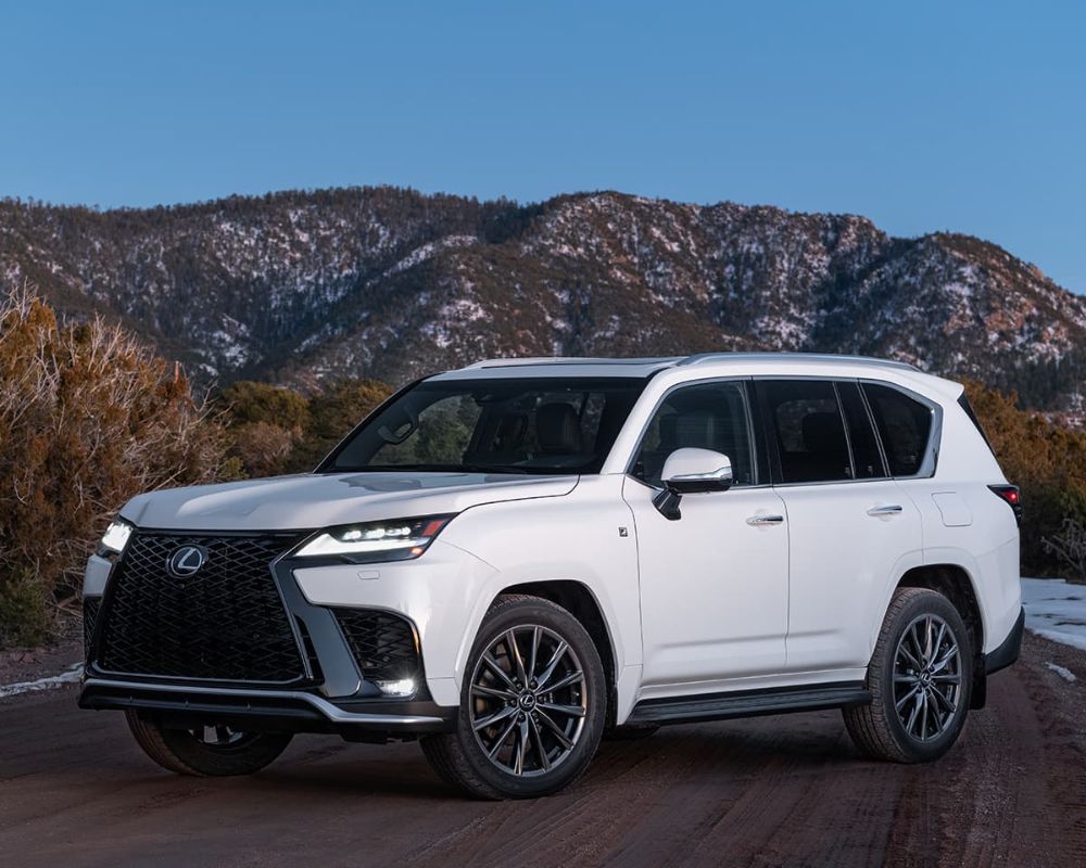 Lexus LX 600 F Sport